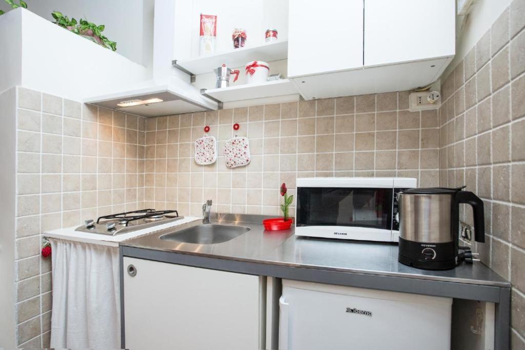 Moro Magenta 5 Casa E Appartamento Per Vacanze ローマ エクステリア 写真